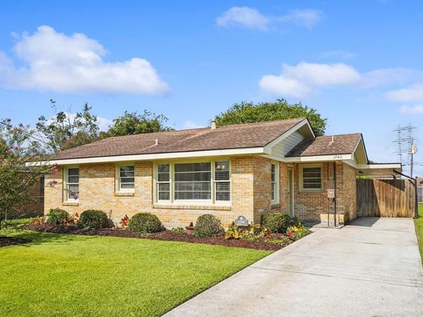 1740 BONNIE ANN Drive, Marrero, LA 70072
