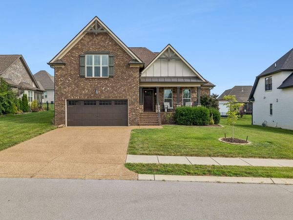 208 Ernest Dr , Lebanon, TN 37087