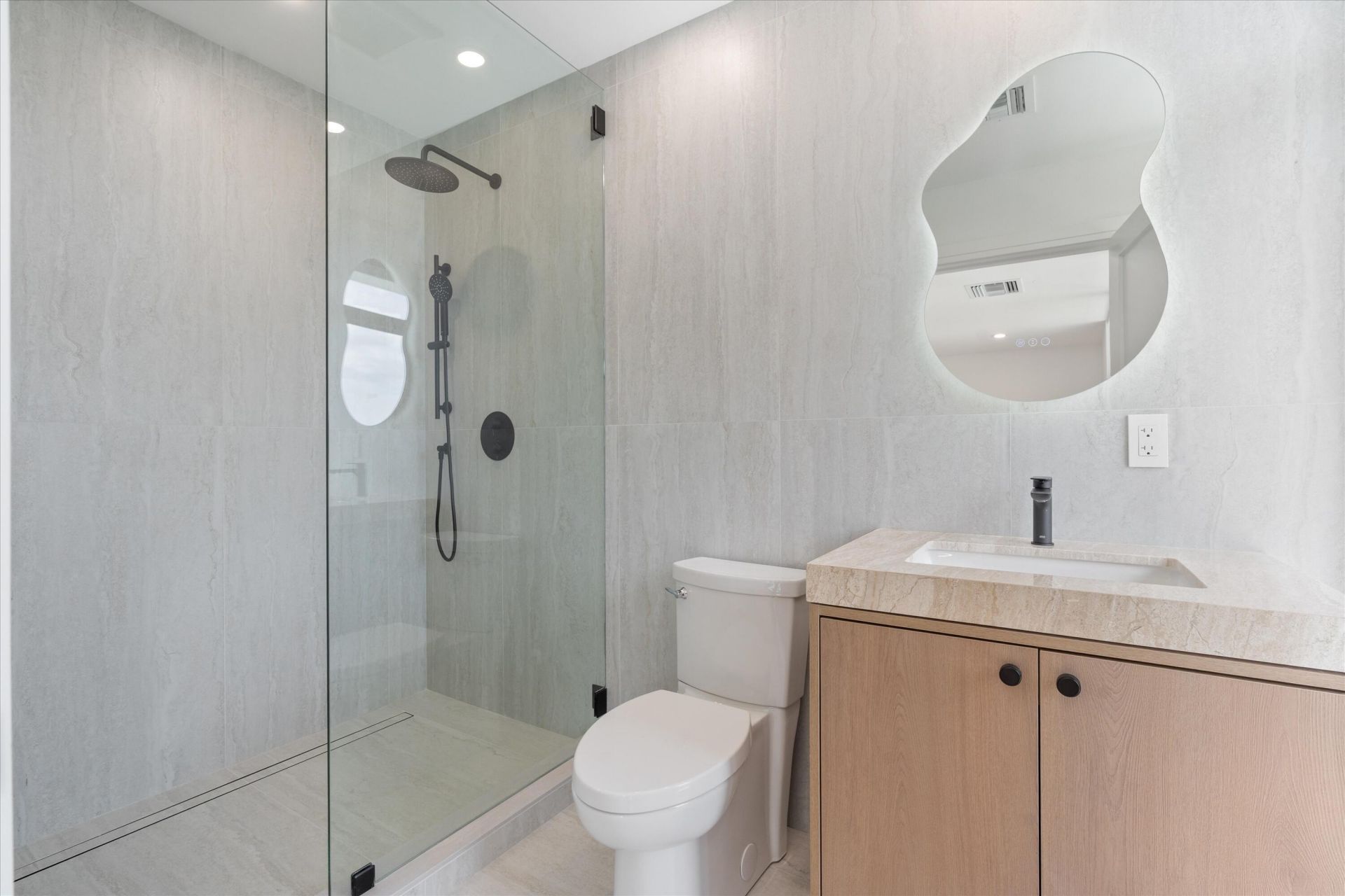 1133 NE 12th Avenue, Fort Lauderdale, FL 33304 Photo