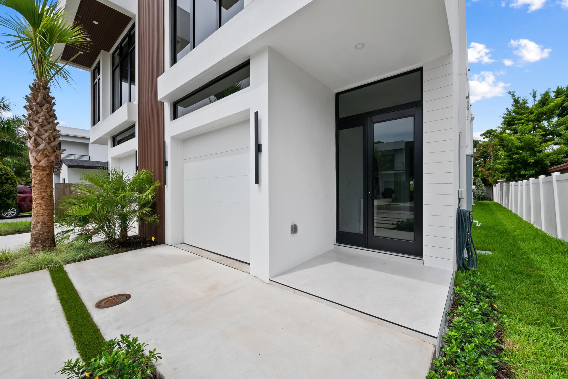 1133 NE 12th Avenue, Fort Lauderdale, FL 33304 Photo