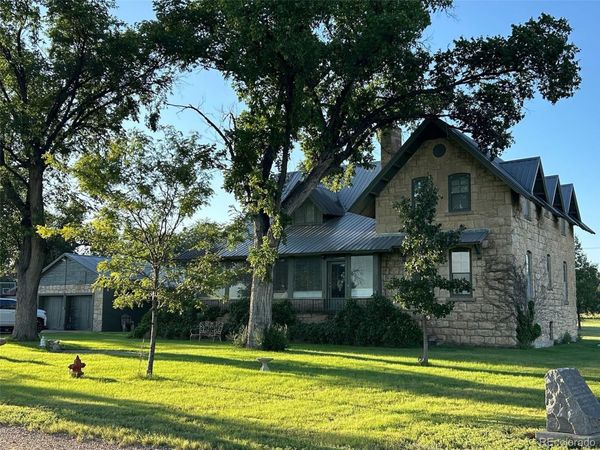 409 W Vinson Street , Holly, CO 81047