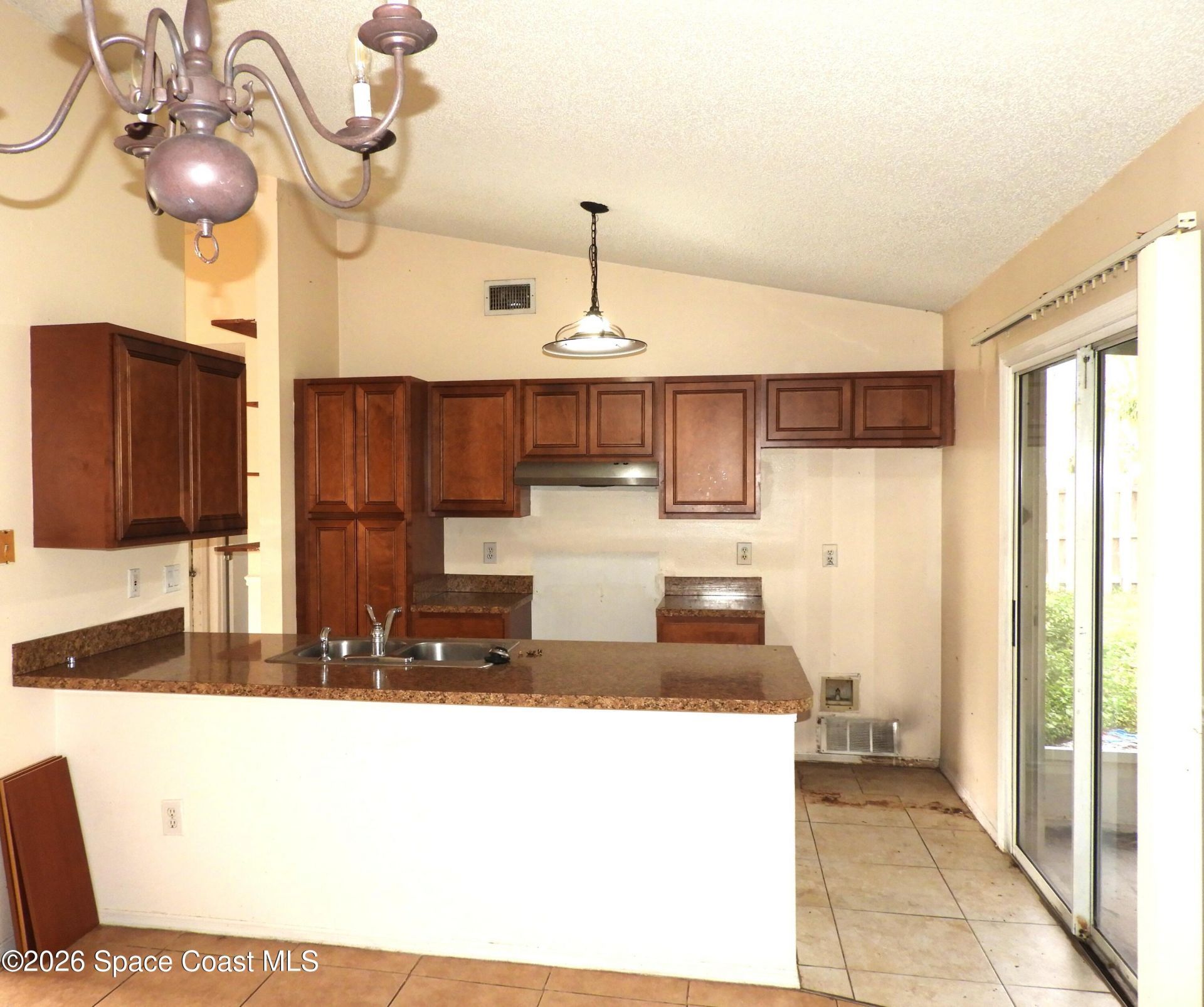891 Parsons Circle SE , Palm Bay, FL 32909 Photo