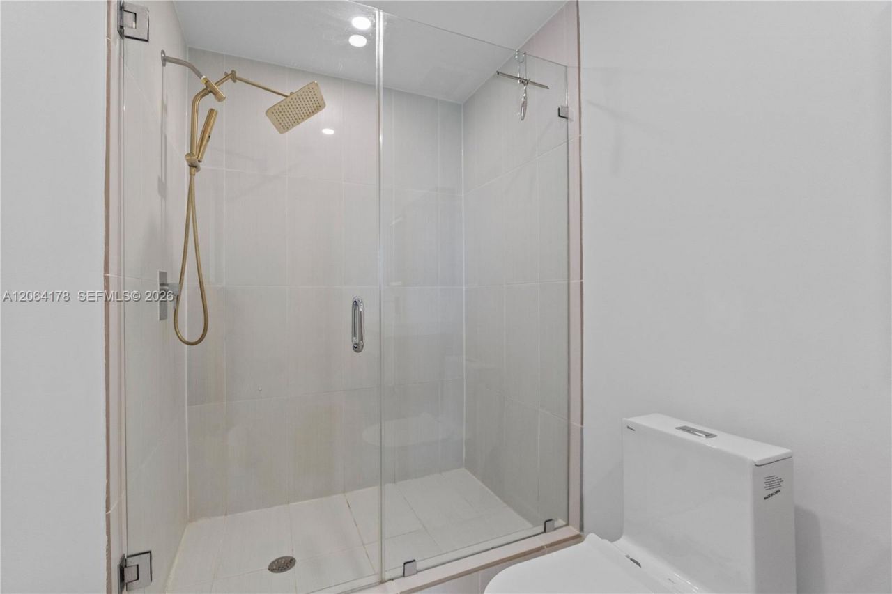 3250 NE 1st Ave, Unit 545, Miami, FL 33137 Photo