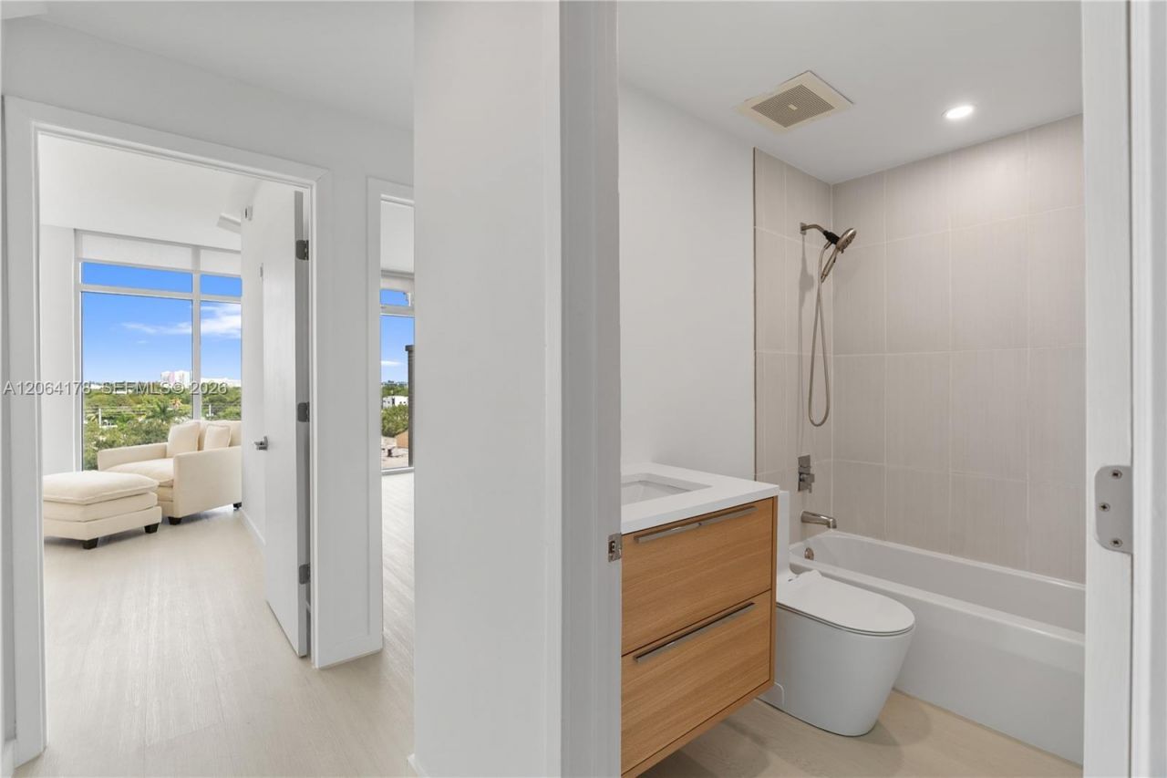 3250 NE 1st Ave, Unit 545, Miami, FL 33137 Photo