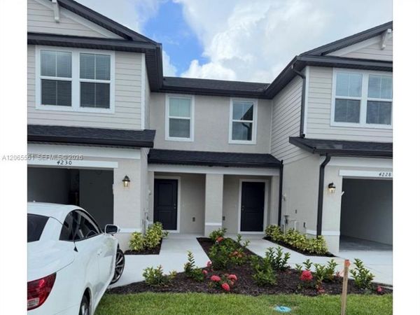 4230 Caterina , North Fort Myers, FL 33917