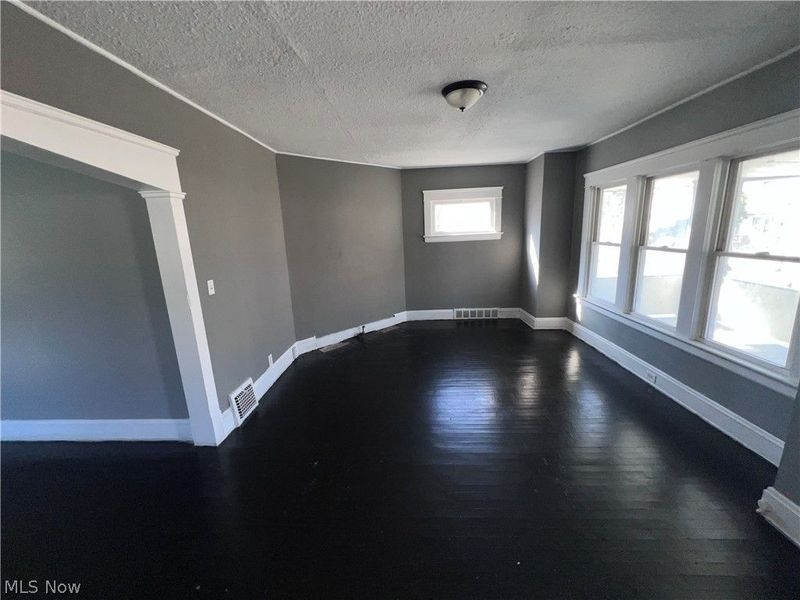 4291 E 114th Street, Cleveland, OH 44105 Photo 2