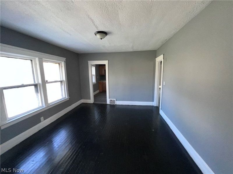 4291 E 114th Street, Cleveland, OH 44105 Photo 3