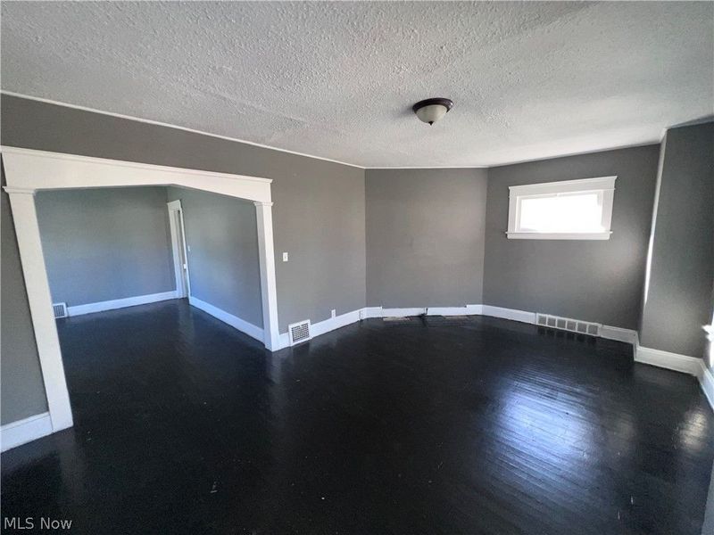 4291 E 114th Street, Cleveland, OH 44105 Photo 4