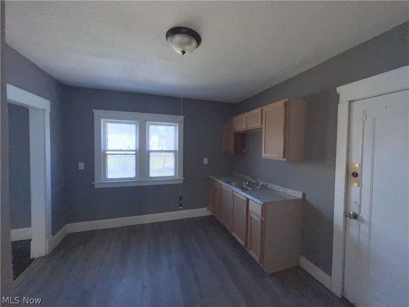 4291 E 114th Street, Cleveland, OH 44105 Photo 7