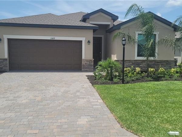 3389 Menores WAY , FORT MYERS, FL 33905