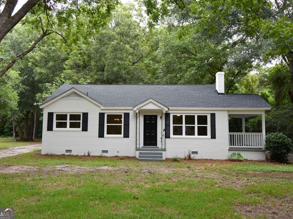 403 Atlanta Street, Barnesville, GA 30204