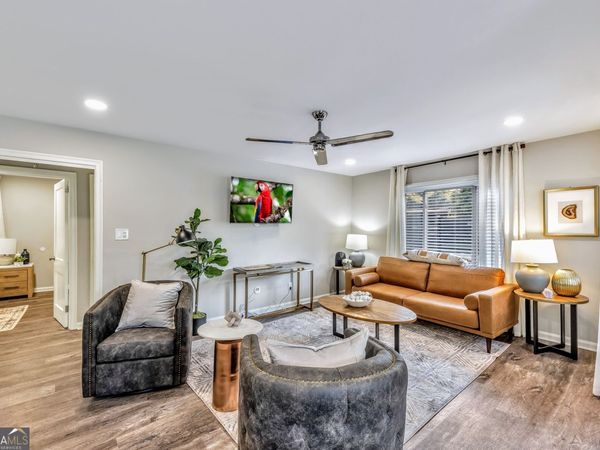 811 Old Powder Springs Road SW, Mableton, GA 30126