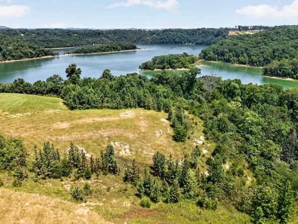 0 Holly Bend Dr , Unit 34, Byrdstown, TN 38549