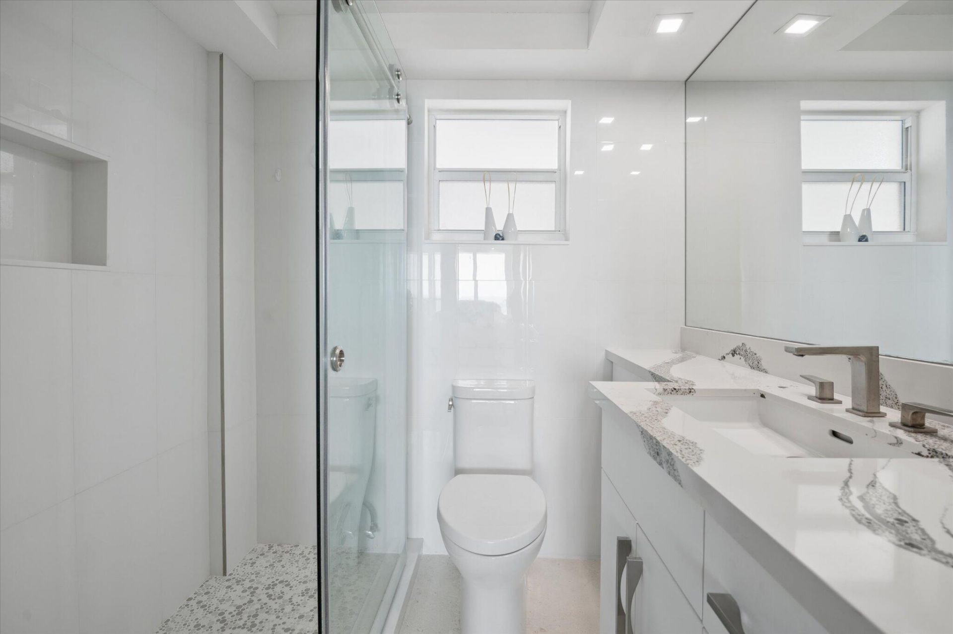 333 NE 21st Avenue, Unit 1622, Deerfield Beach, FL 33441 Photo