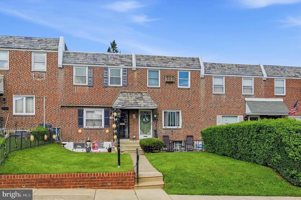 1509 E Howell Street, Philadelphia, PA 19149 Main Photo