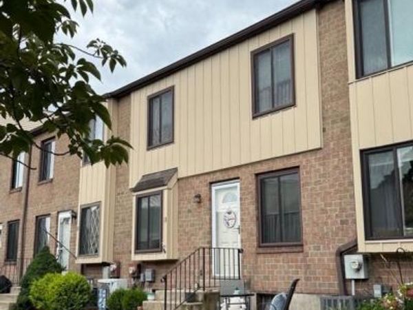 5200 HILLTOP DRIVE, Unit 553/BB13, BROOKHAVEN, PA 19015