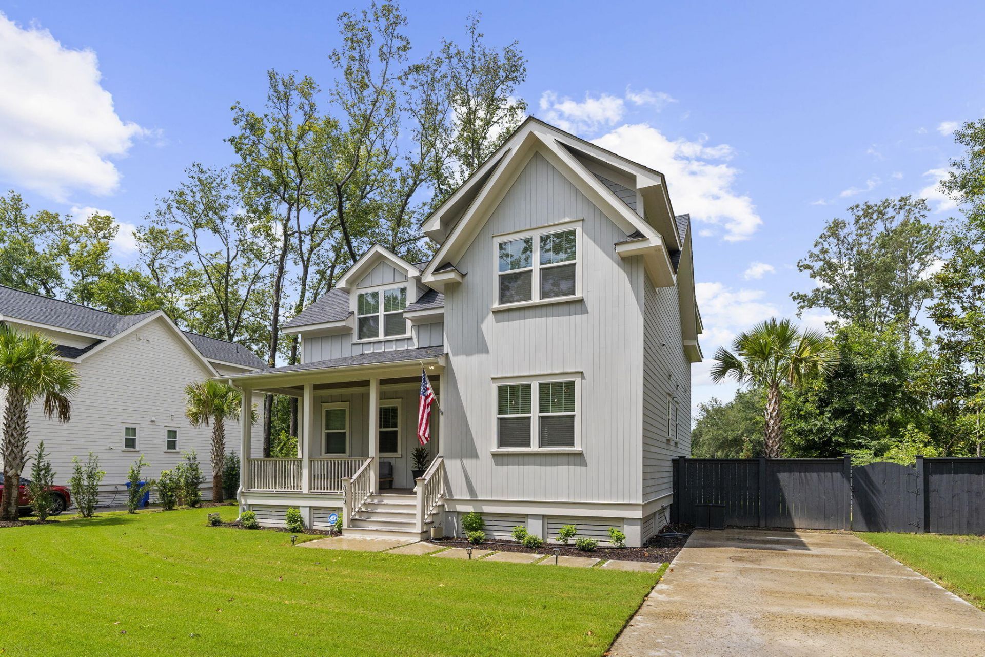 635 Flint Street Photo 42