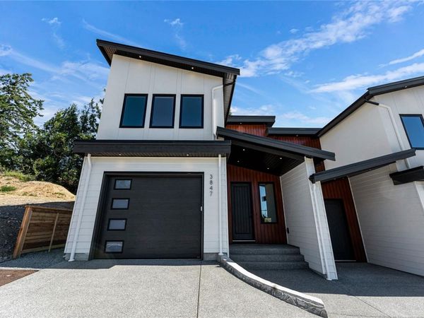 3847 Olympian Way, Colwood, BC V9C 0R7