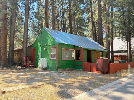 2662 Osborne Avenue, South Lake Tahoe, CA 96150 Photo