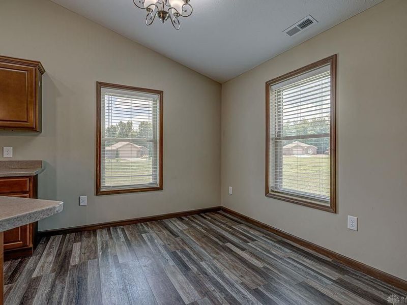 136 Pebble Creek Drive, Eaton, OH 45320 Photo 19