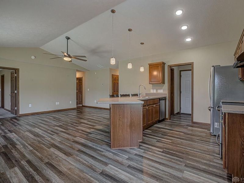 136 Pebble Creek Drive, Eaton, OH 45320 Photo 20