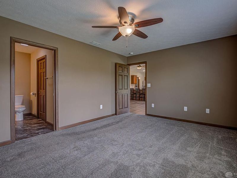 136 Pebble Creek Drive, Eaton, OH 45320 Photo 25