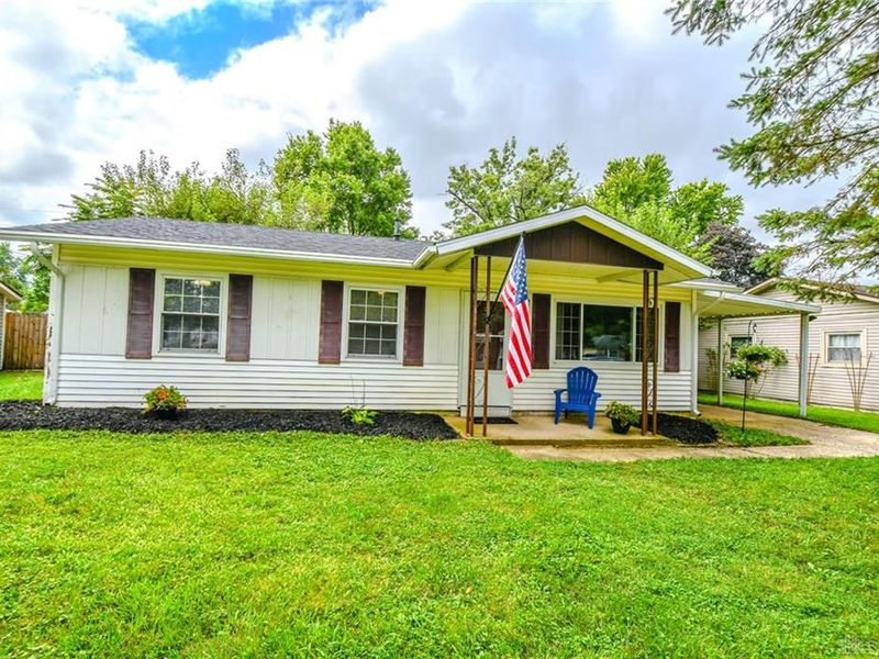 5916 Mayville Drive, Riverside, OH 45432 Photo 1
