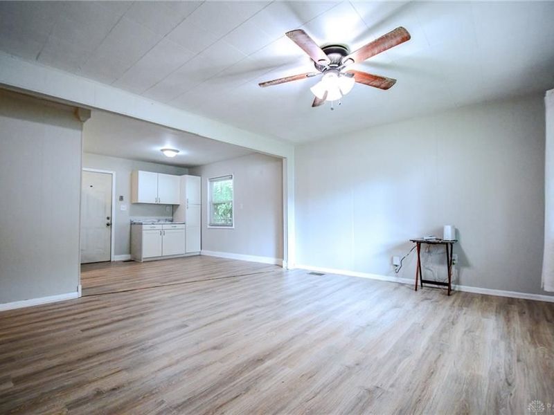 5916 Mayville Drive, Riverside, OH 45432 Photo 9