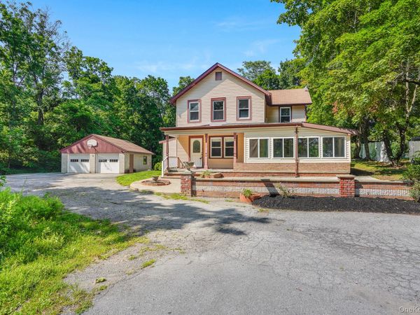 23 Kent Avenue , Poughkeepsie, NY 12603