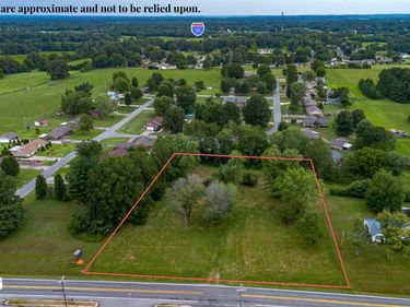 7300 Benton Road, Paducah, KY 42003