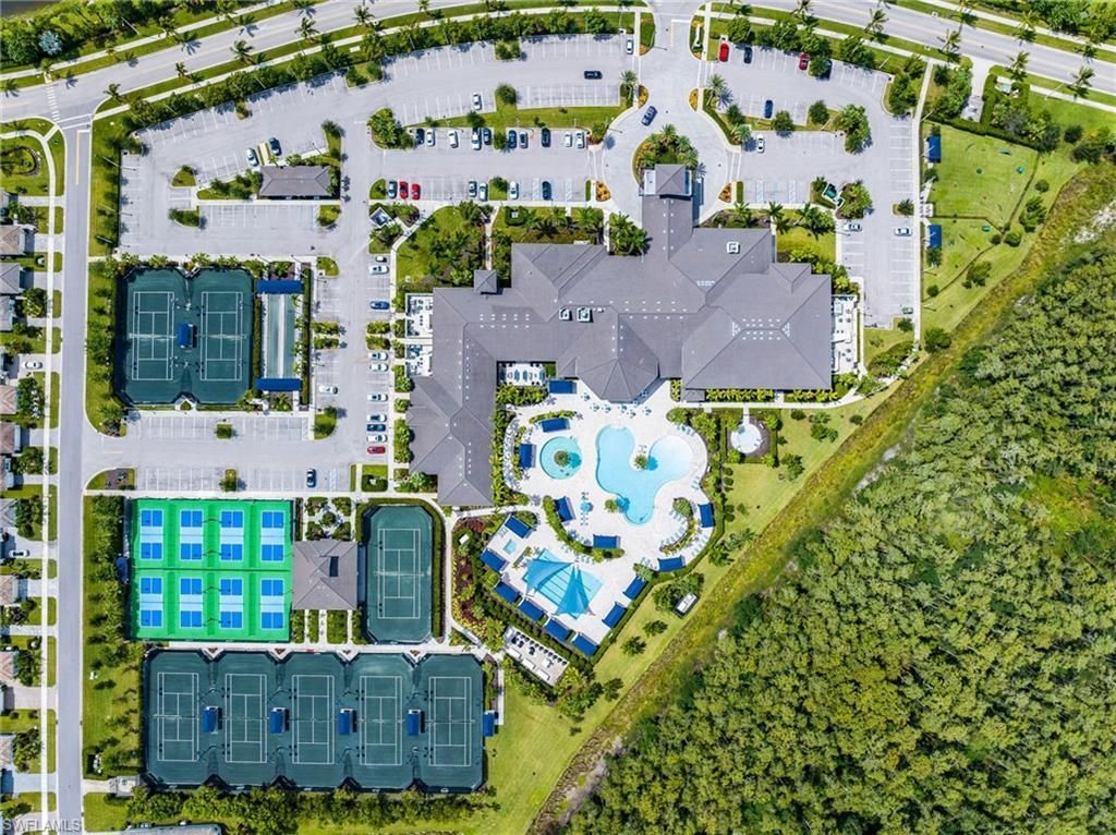 28554 Wharton Dr, Bonita Springs, FL 34135 Photo