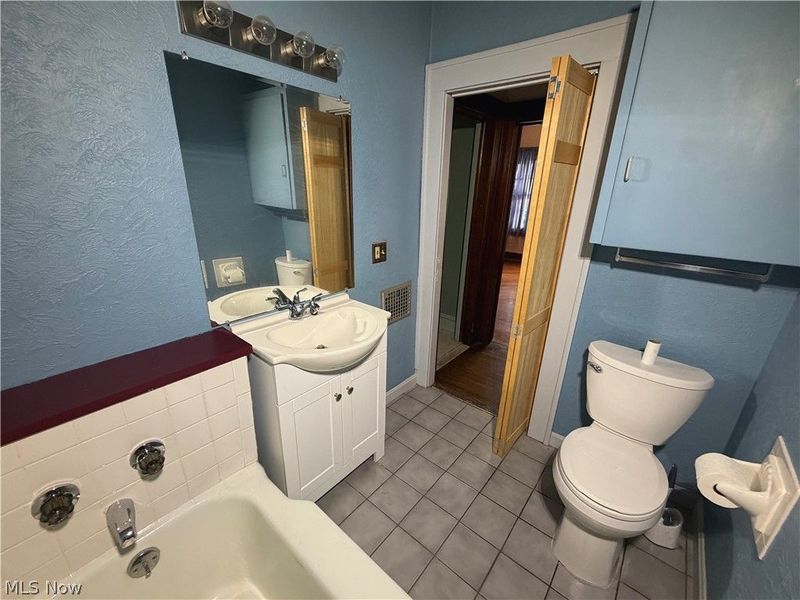 1512 Wyoming Avenue, East Liverpool, OH 43920 Photo 14