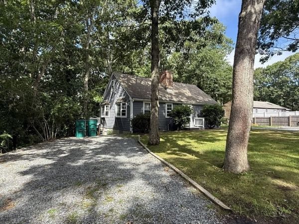 297 Strawberry Hill Rd, Barnstable, MA 02632