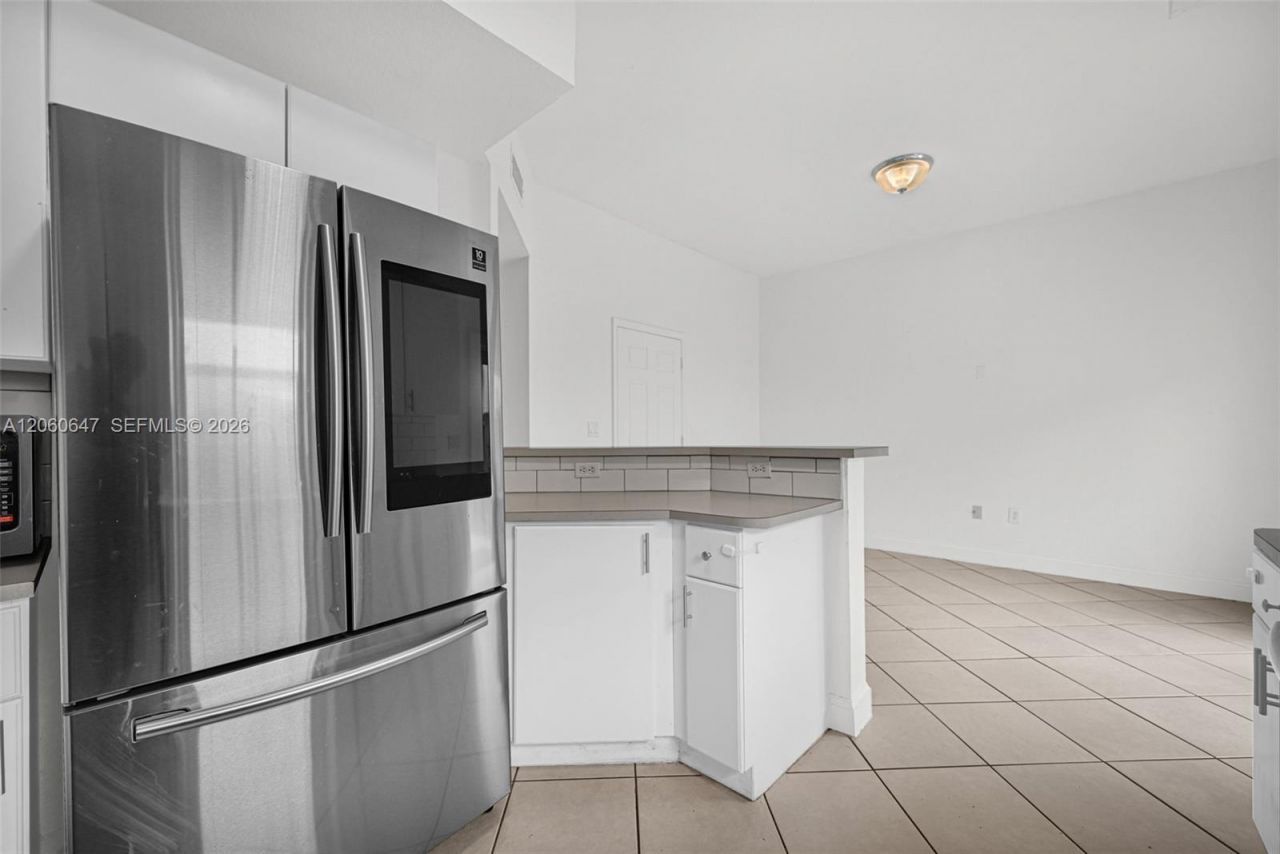 8885 SW 221st Ter, Cutler Bay, FL 33190 Photo