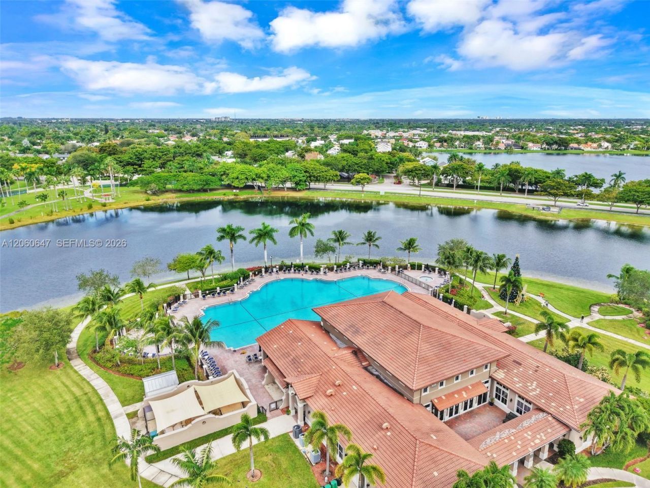 8885 SW 221st Ter, Cutler Bay, FL 33190 Photo