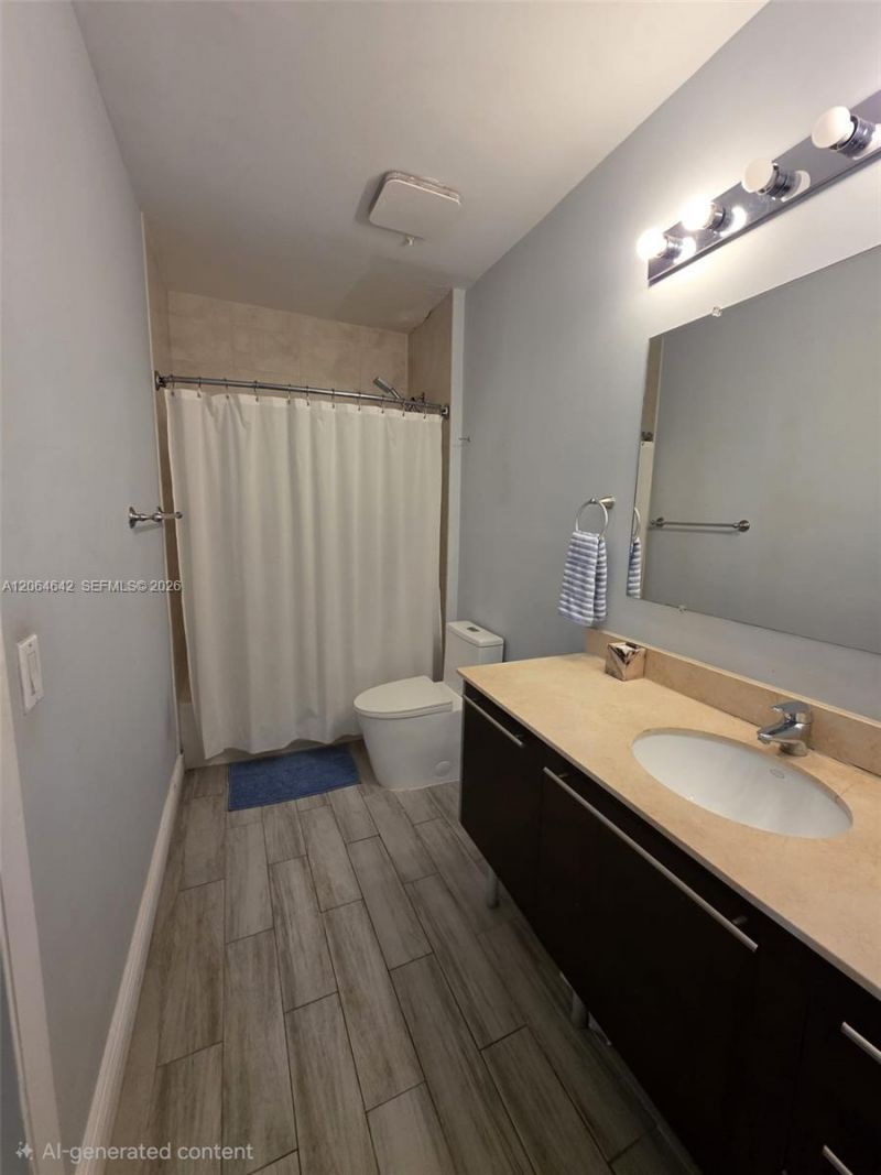 1900 N Bayshore Dr, Unit 512, Miami, FL 33132 Photo