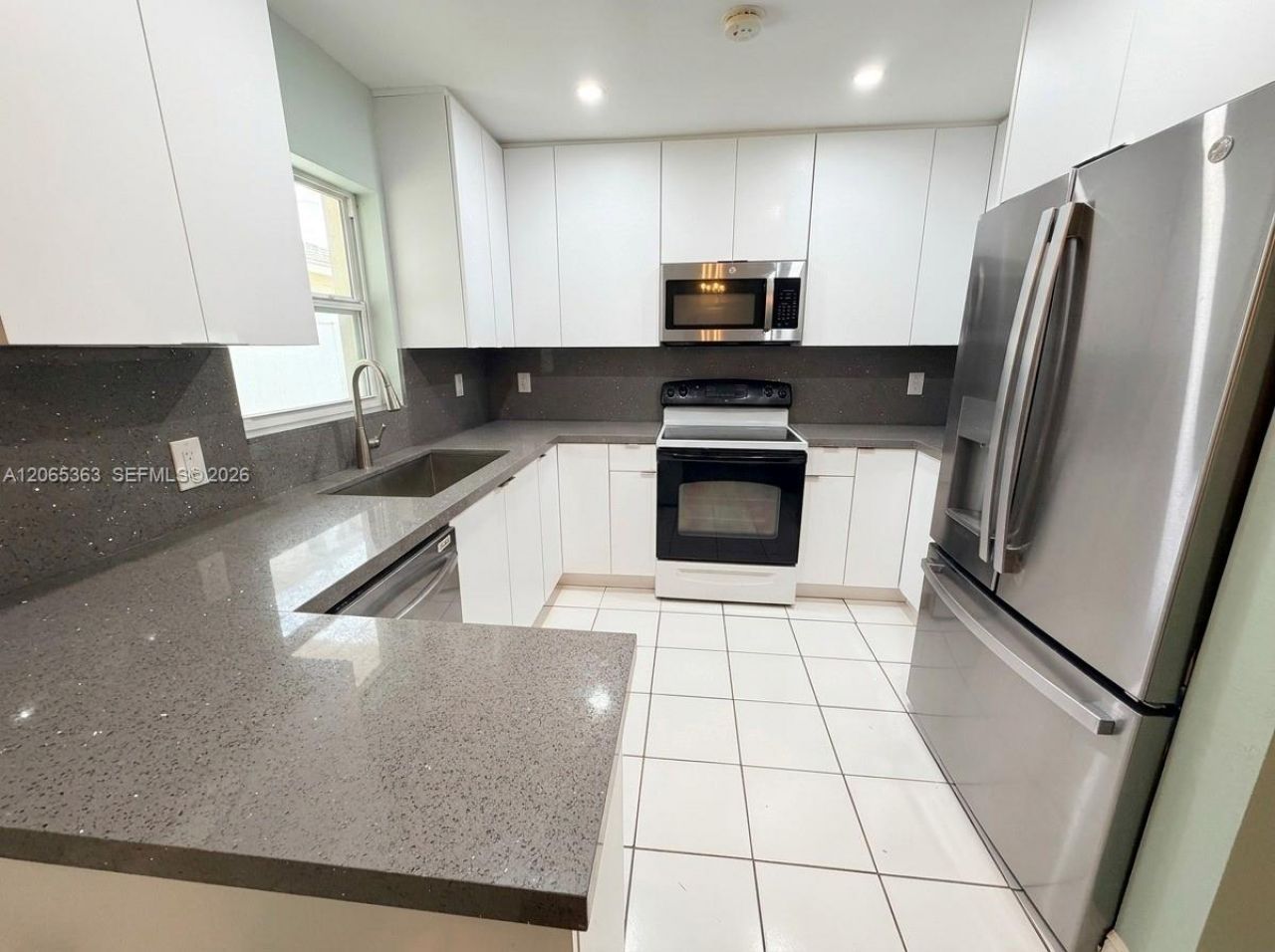 6831 Farragut St, Hollywood, FL 33024 Photo