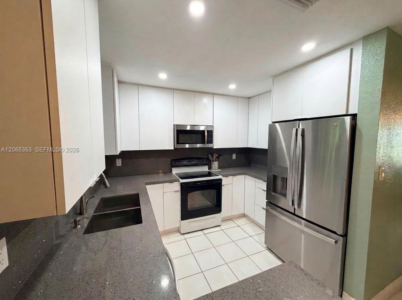 6831 Farragut St, Hollywood, FL 33024 Photo