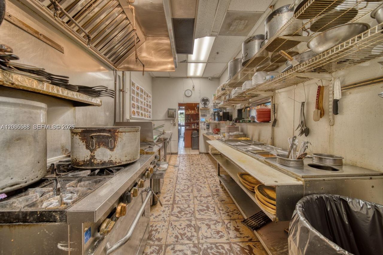 Mexican Restaurant For Sale In Sunny Isles Beach , Sunny Isles Beach, FL 33160 Photo