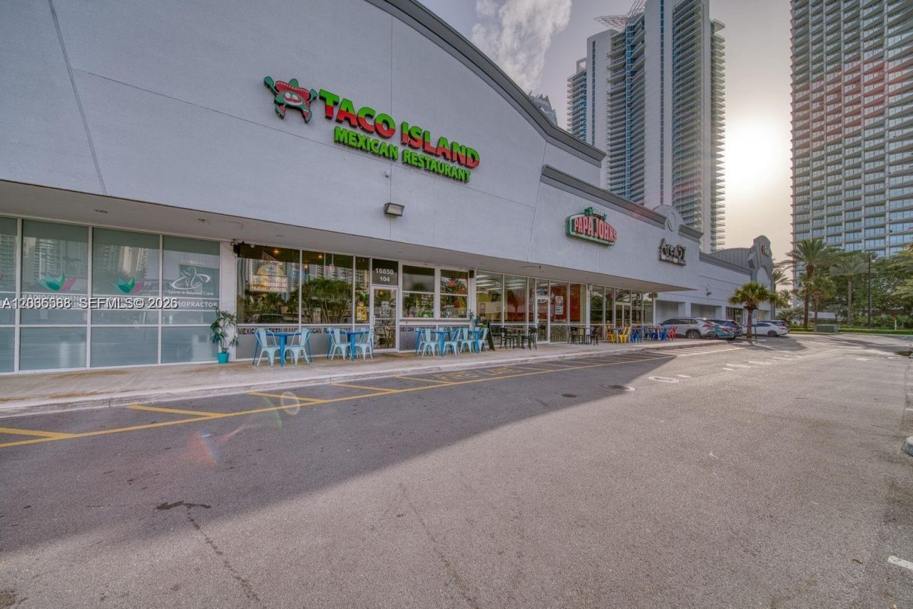 Mexican Restaurant For Sale In Sunny Isles Beach , Sunny Isles Beach, FL 33160 Photo