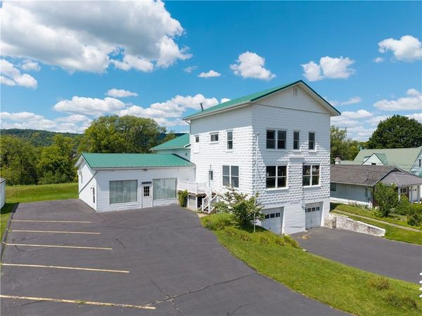 340 Cleveland Avenue , Hornell, NY 14843