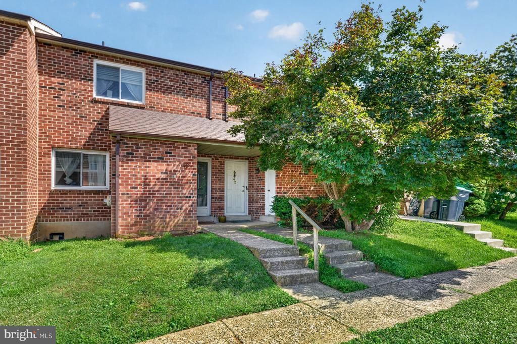 42 MARKEL ROAD, MALVERN, PA 19355