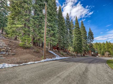 12388 Falcon Point Place , Truckee, CA 96161 Photo