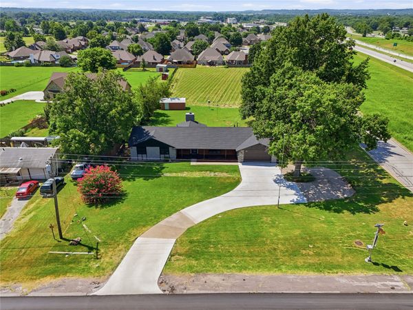 1410 W 91st Street , Jenks, OK 74132
