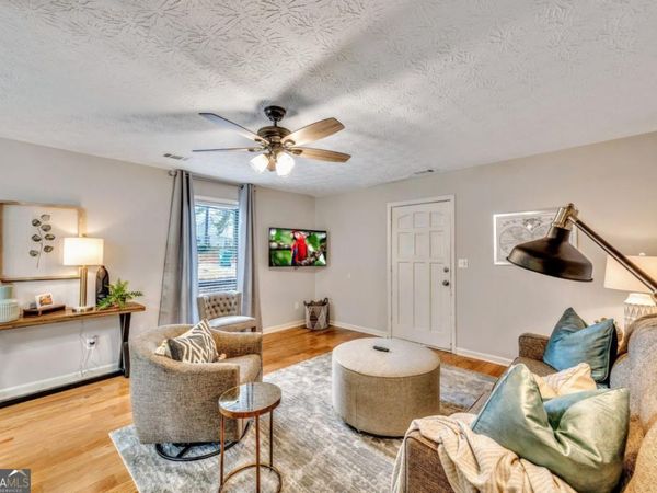 160 Booth Road SW, Unit APT B, Marietta, GA 30008