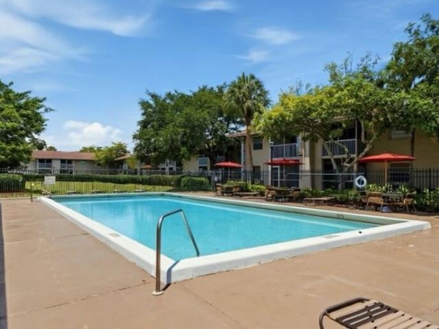 8820 Royal Palm Boulevard, Unit 104, Coral Springs, FL 33065 Photo