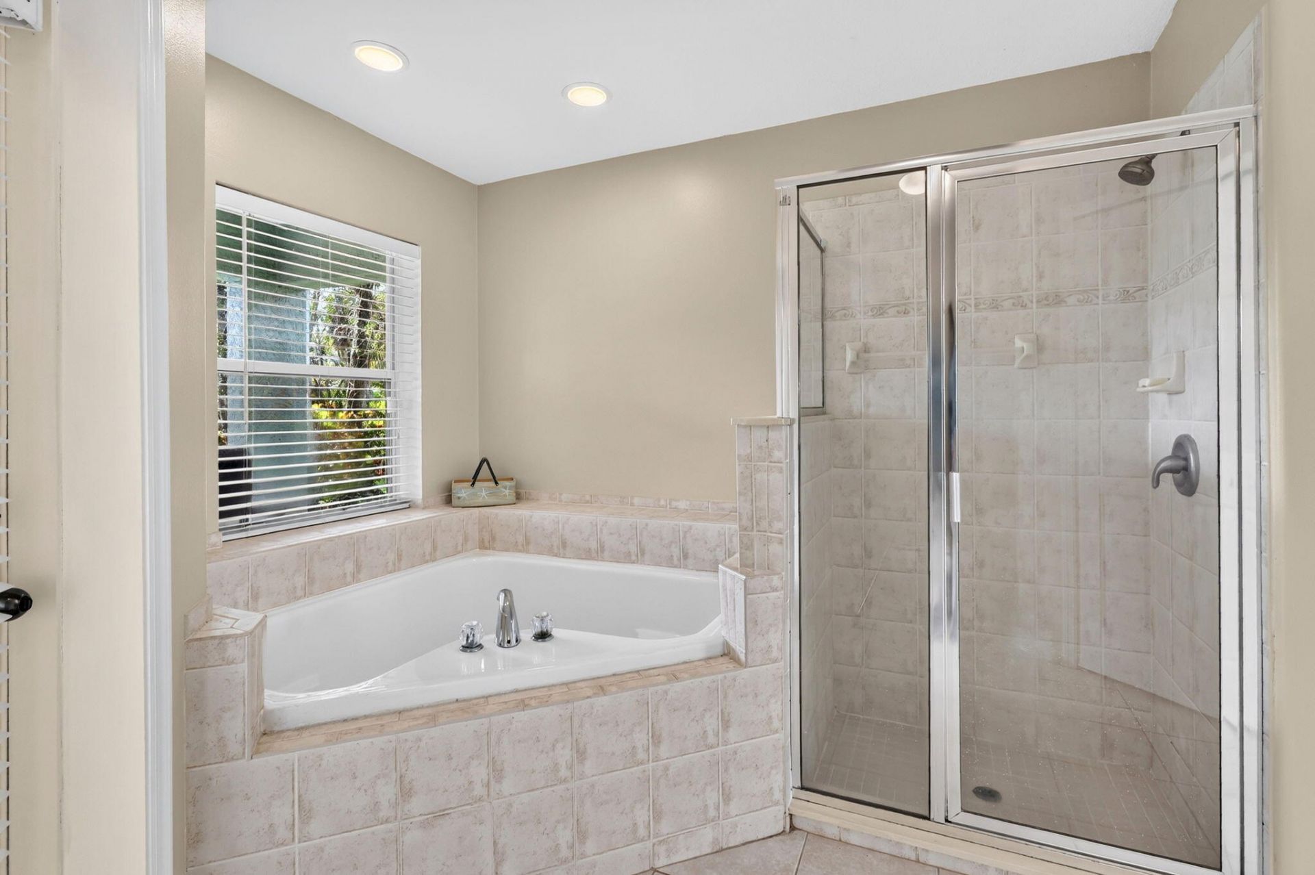 3913 58th Circle, Vero Beach, FL 32966 Photo