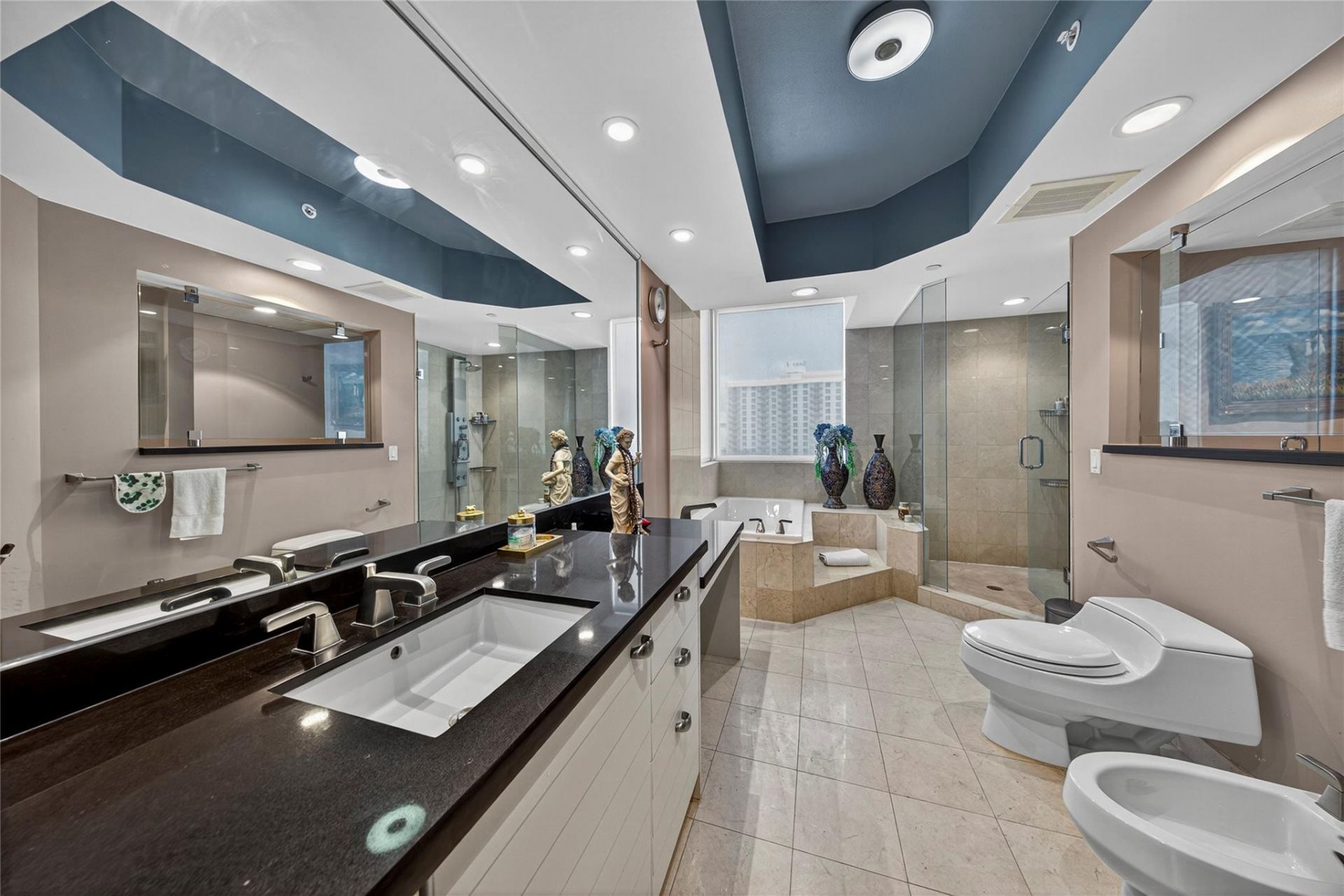 2845 NE 9th Street, Unit 806, Fort Lauderdale, FL 33304 Photo