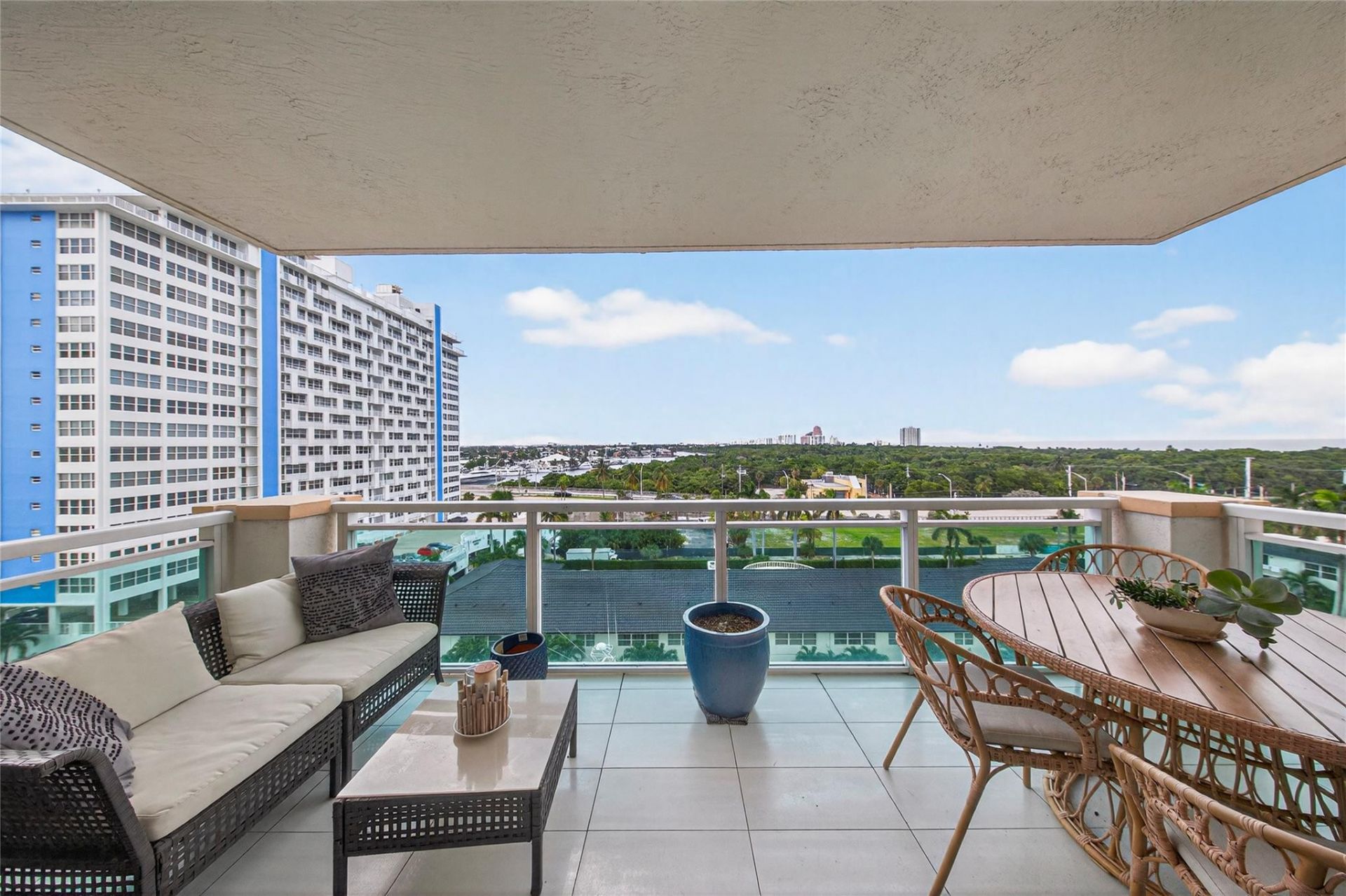 2845 NE 9th Street, Unit 806, Fort Lauderdale, FL 33304 Photo