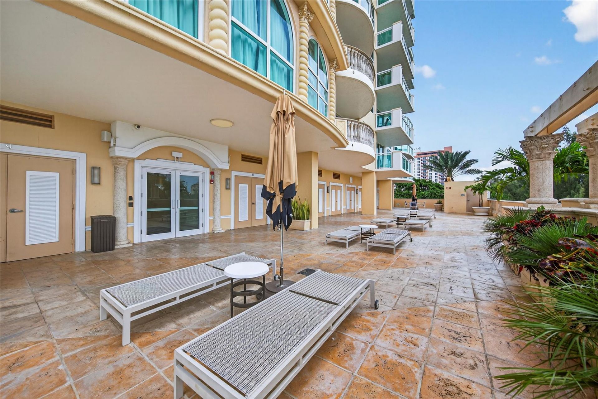 2845 NE 9th Street, Unit 806, Fort Lauderdale, FL 33304 Photo